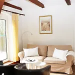 Seadrift Land-apartments
