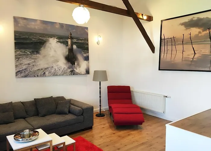 Seadrift Land-apartments *